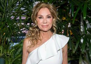 Kathie Lee Gifford Hairy Pussy - He tried to kiss me': Kathie Lee Gifford details moment Bill Cosby crossed  a line during comedy tour : r/NormMacdonald