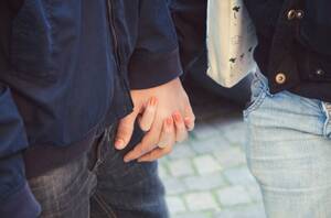 college girl hand sex - Boys & Sex' Reveals That Young Men Feel 'Cut Off From Their Hearts' | TPR