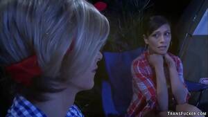 camping shemales - Shemale fucks brunette at camping - XVIDEOS.COM