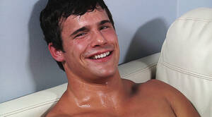 Benjamin Stark Porn - Hot Floridian Ben Stark jerks off and dumps a load - FEETARESWEET.