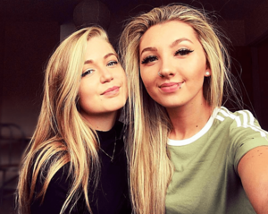 Dove Cameron Lesbian - OPINION: Stop sexualising queer women! -