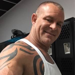 Muscle Dilf Porn - The Tony D #DILF