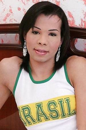 brazilian shemale giselly backer - Giselly Backer