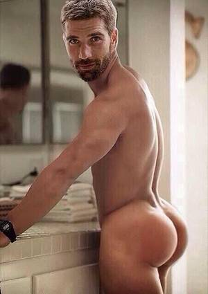 Beautiful Older Men Gay Porn - Nice butt