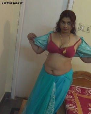 desi mallu sex - desi mallu maid sex