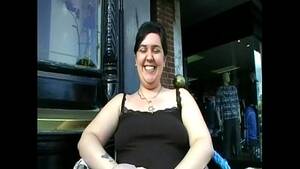 chubby amateur pissing - Bbw Amateurs Public Pissing - XVIDEOS.COM