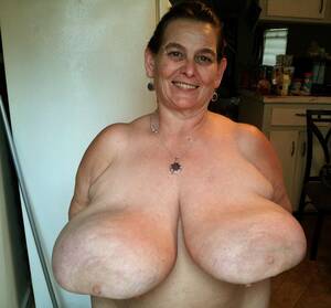 huge elderly tits - Big older tits - 61 photo