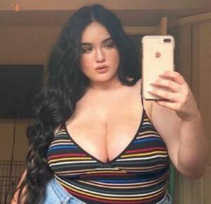 bbw local singles - Solutions That Offer BBW Hookups - InstantHookups