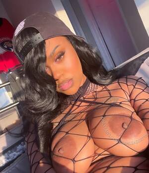 amazing ebony tits - Sexy ebony with pretty tits - Porn Videos & Photos - EroMe