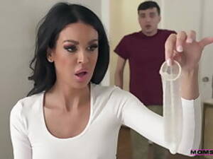 Mom Condom - Condom-free With My Step-mother Jamie Michelle on PornHubs.Video