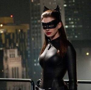 Anne Hathaway Pussy Porn - Who is the best Catwoman? - Anne Hathaway, Michelle Pfeiffer, or...?