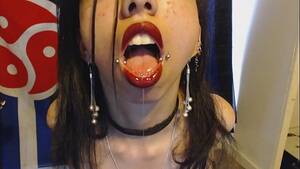 Drooling Spit Porn Kinky - Spit Saliva Fetish - Red Lips Drool a lot down Chin - XNXX.COM