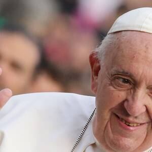 Australian Nun Porn - A vice so many have': Pope admits nuns and priests not immune to porn |  Pope Francis | The Guardian