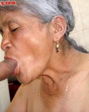 Blowjob Cum Granny - Old Granny Blowjob Porn Pics - PICTOA