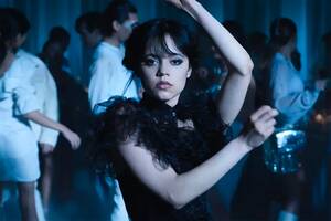 Chrissy Teigen Lesbian Porn - Jenna Ortega Unpacks Her Fear of Love and Dating | Hypebae