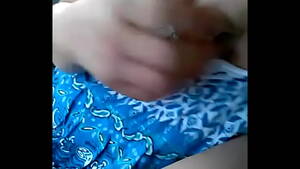 candid asian hard tits - Asian Big Boobs Milf Candid - XVIDEOS.COM