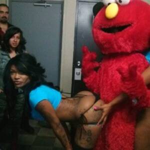 Elmo Porn Captions - Elmo Tumblr Porn