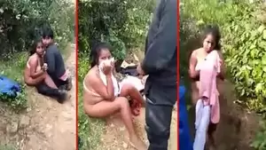 indian couple caught having sex - Indian video Skandal Private Video As Desi Couple Caught In Woods