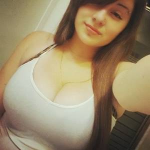 Hot Sexy Figure Babes - Big boobed desi hot girls sexy figures and booty