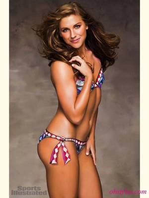 Alex Morgan Body Paint Pussy - Alex Morgan in Body Paint In Sports Illustrated Swimsuit 2012 - Sports  Illustrated Swimsuit Models -