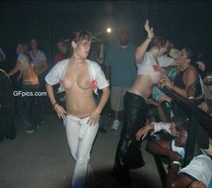 drunk girl fuck party - 