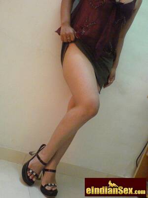 india girls legs - Indian Teen Girl Shows Her Sexy Legs Thighs - Indian Girls Club | transly.ru