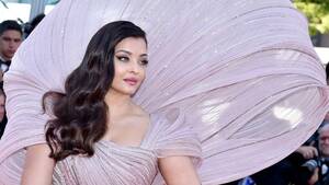 indian film actress aishwarya rai nude - 5 Indian fashion designers Bollywood star Aishwarya Rai Bachchan loves to  wear | Tatler Asia
