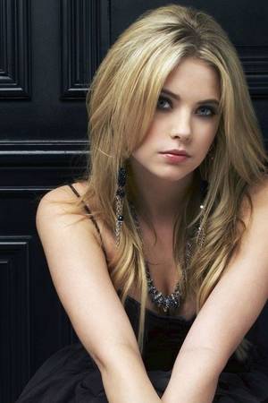 Ashley Benson Sex - Watch and enjoy our latest collection of Ashley Benson wallpaper for your  desktop, smartphone or tablet. These Ashley Benson HD wallpapers absolutely  free.
