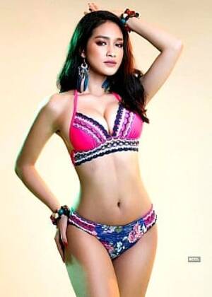 Burmese Porn Star - Top Babes in Myanmar