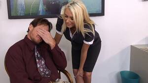 co worker - A good co-worker - HD Porn