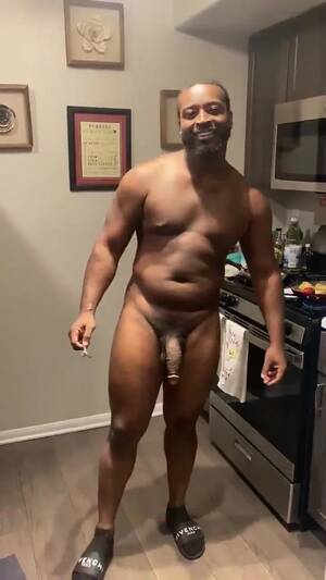 big black people nude - Big black men in the kitchen - ThisVid.com En espaÃ±ol