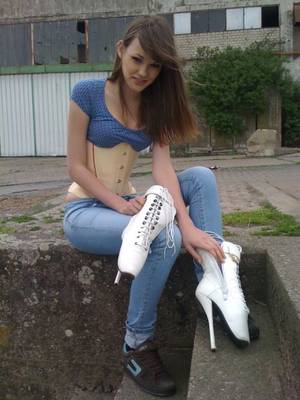 Ballet Boots Porn - Ok slave put your shoes on!