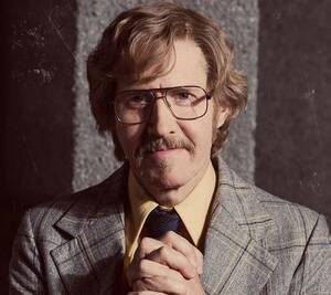 70s Male Porn Star Glasses - Get The 1970s Look With Vinyl-Inspired Hair | FashionBeans