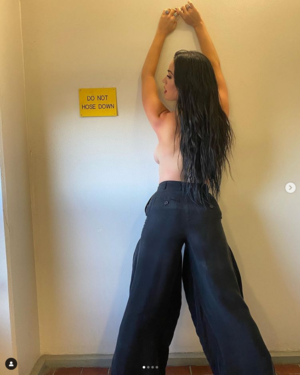 Anal Fucking Katy Perry - Katy Perry goes topless on Instagram: ohnotheydidnt â€” LiveJournal - Page 2