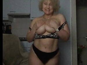 live cougar cams - Free Cougar Webcam Porn Videos (1,320) - Tubesafari.com