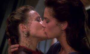 Katherine Heigl Fucking - It's been awhile since we had a â€œI realized there's a name for it when...â€  threads. What's your â€œOh. I'm definitely gay.â€ moment? :  r/SapphoAndHerFriend