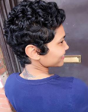 Diva Short Hair Ebony Porn - Hair Laid via