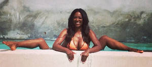 ebony model nude kenya moore - 