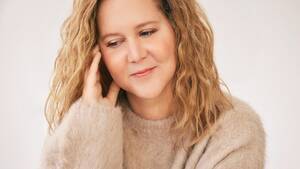 Mom Fucked While Passed Out - Amy Schumer on 'Life & Beth' and Hosting Oscars