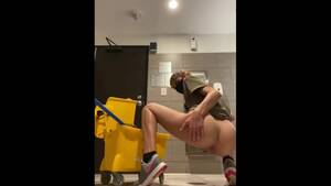 Female Janitor Porn - Janitor Pisses on RR Floor to Clean up - Pornhub.com