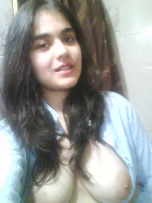 all natural big tit beauty gf - 16+ Hydrabad College girl Showing her White Boos - Un touched