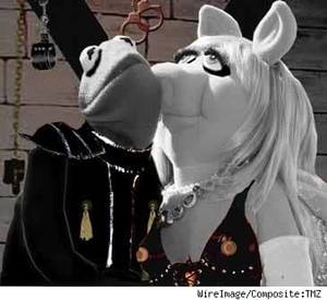 Miss Piggy Puppet Porn - It turns out the creators of \