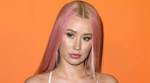 Iggy Azalea Nude Porn - A Porn Website Stands Up For Iggy Azalea Following Her Nude Photo Leak