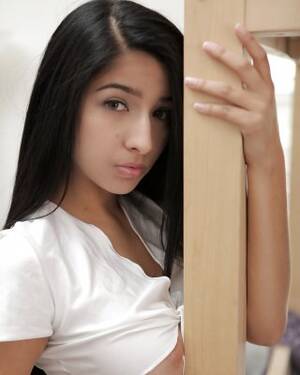 beautiful latina pussy close up - Latina lesbian Megan Salinas poses her shaved teen pussy close up Porn  Pictures, XXX Photos, Sex Images #2593441 - PICTOA