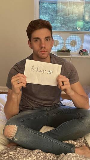 Cameron Boyce Porn - They call me coffee boy : r/RoastMe