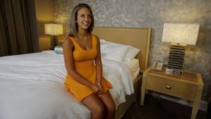 Brunette Girls Do Porn Orange Dress - Babe in orange dress sucking and fucking - HD Porn