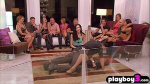 couple group sex sd - Hot couple jumped into group orgy sex in a redroom - XVIDEOS.COM