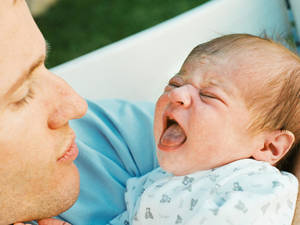 Baby Sucking - Dad and baby
