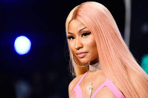 Nicki Minaj Lesbian Sex - Nicki Minaj Once Discussed Whether She's Bisexual or Not
