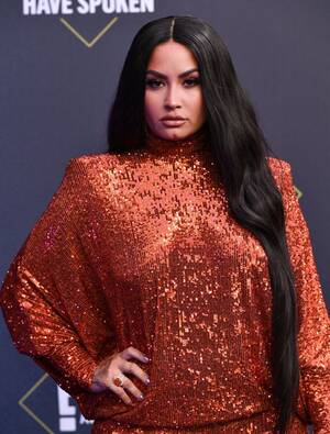 Diapers Porn Captions Demi Lovato - Celebrities Who Talked About Sobriety: Chrissy Teigen and More